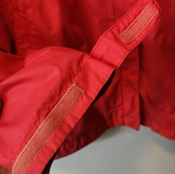 COPY - Red Columbia rain coat size XL - Picture 3 of 5